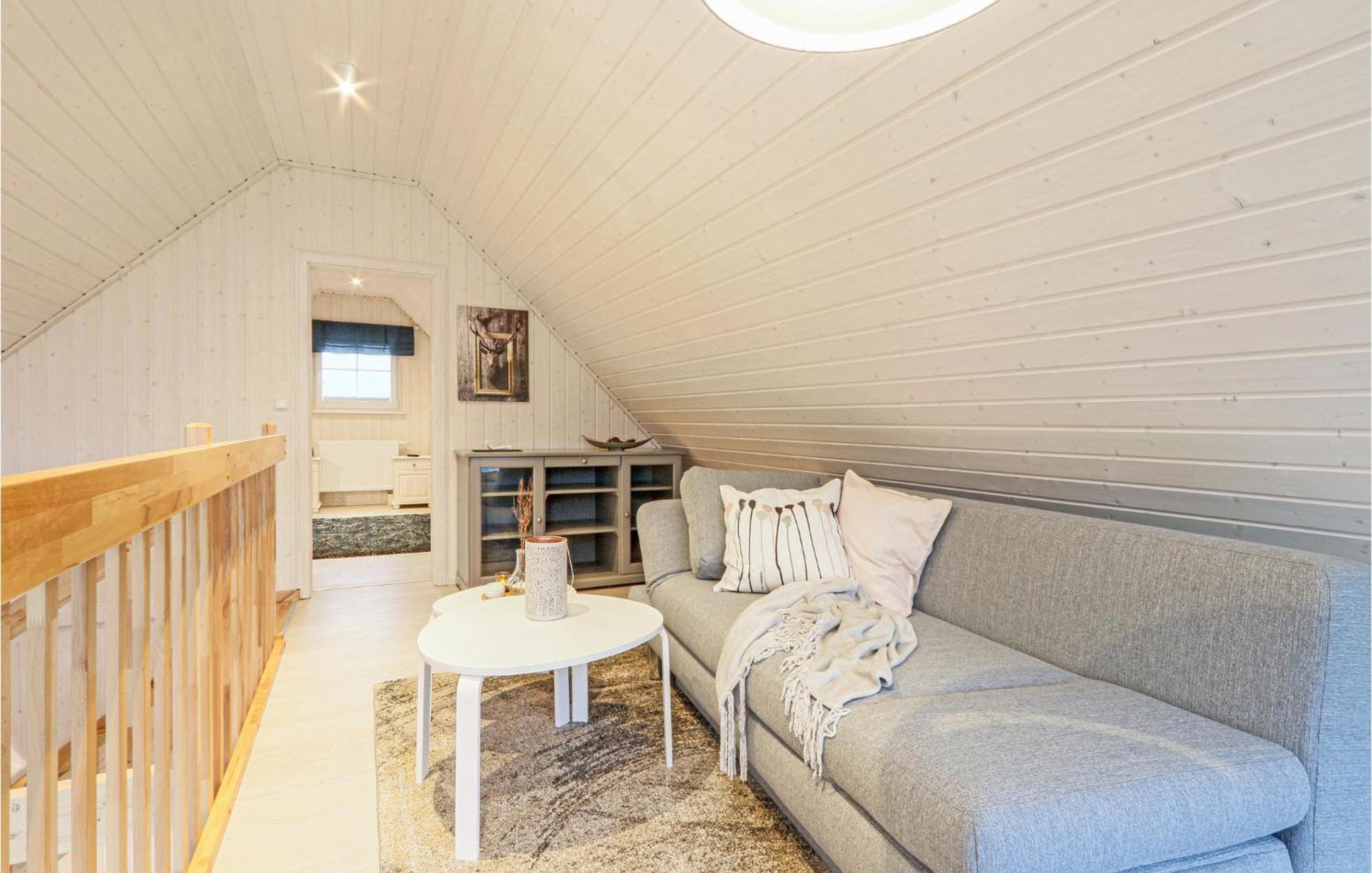 2 Bedroom Stunning Home In Zerpenschleuse Eksteriør billede