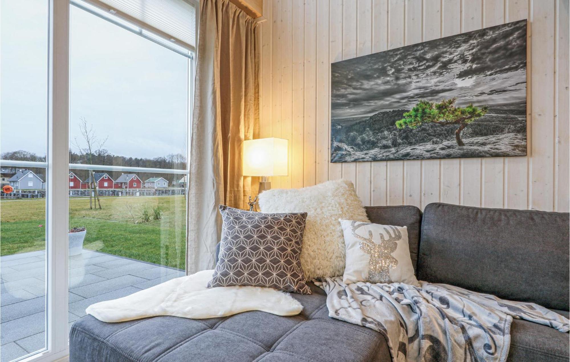 2 Bedroom Stunning Home In Zerpenschleuse Eksteriør billede