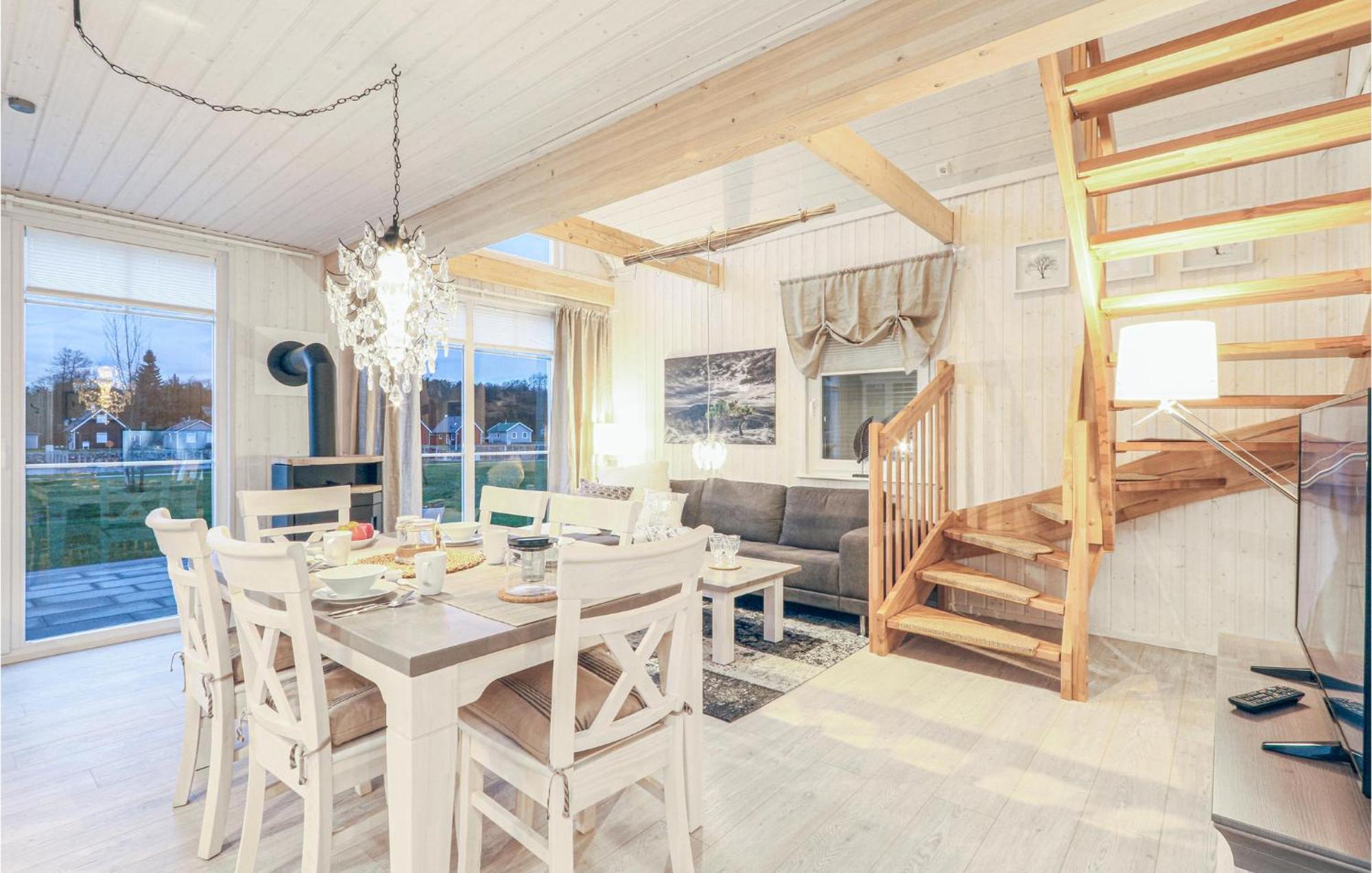 2 Bedroom Stunning Home In Zerpenschleuse Eksteriør billede